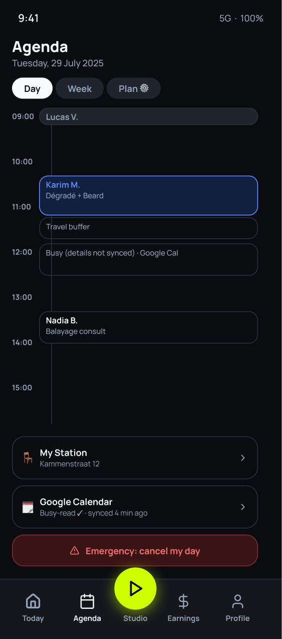 Barber agenda showing the day's booked appointments